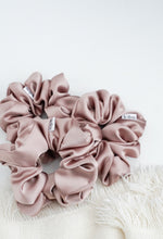 Load image into Gallery viewer, Rose Quartz // full size scrunchie