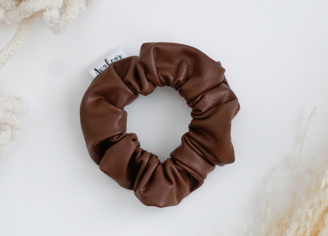 Brown Faux // mini scrunchie
