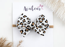 Load image into Gallery viewer, White Leopard // midi bow