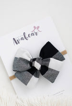 Load image into Gallery viewer, Classic Plaid // large bow