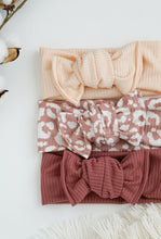 Load image into Gallery viewer, Mauve Leopard // wrap