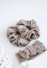 Load image into Gallery viewer, Taupe // full size scrunchie