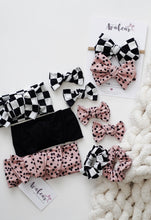 Load image into Gallery viewer, Classic Checkered // wrap