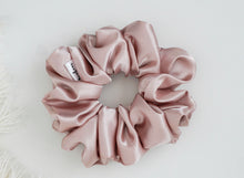 Load image into Gallery viewer, Pink Champagne // full size scrunchie