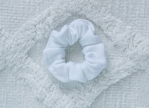 Classic White // mini scrunchie