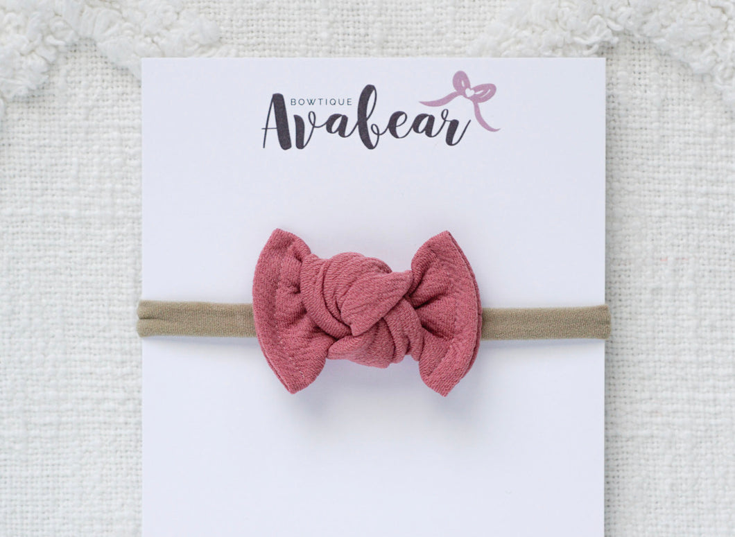 Bubblegum // mini knot