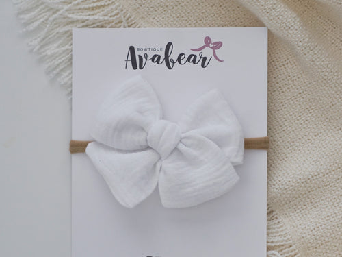 White // double gauze bow